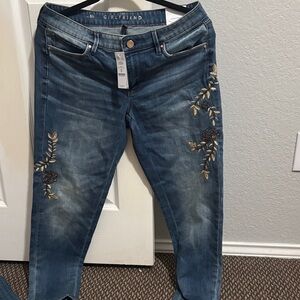 White House Black Market Blue Floral Embroidered Jeans